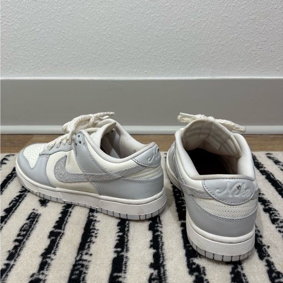 Nike Dunk Low - Picture 3 of 6